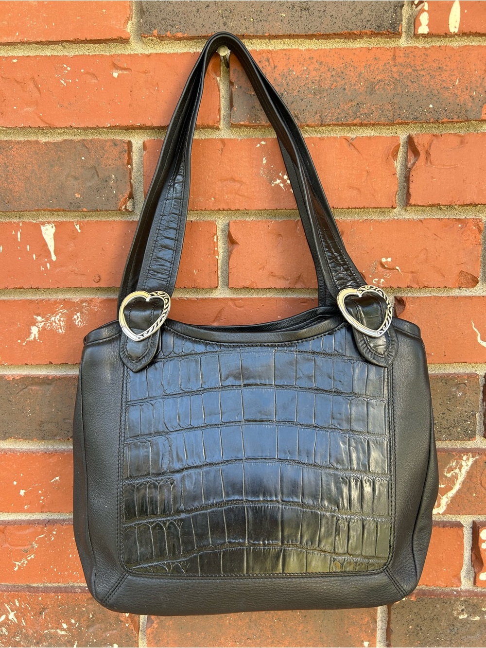 VTG Brighton Pebbled Leather Croc Embossed Shoulder Bag Black Silver Heart
